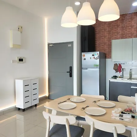 Citywoods Apartment Next To Thistle Hotel,Hospital Sultanah Aminah,Ciq Custom3Km By Yha Johor Bahru Exterior photo