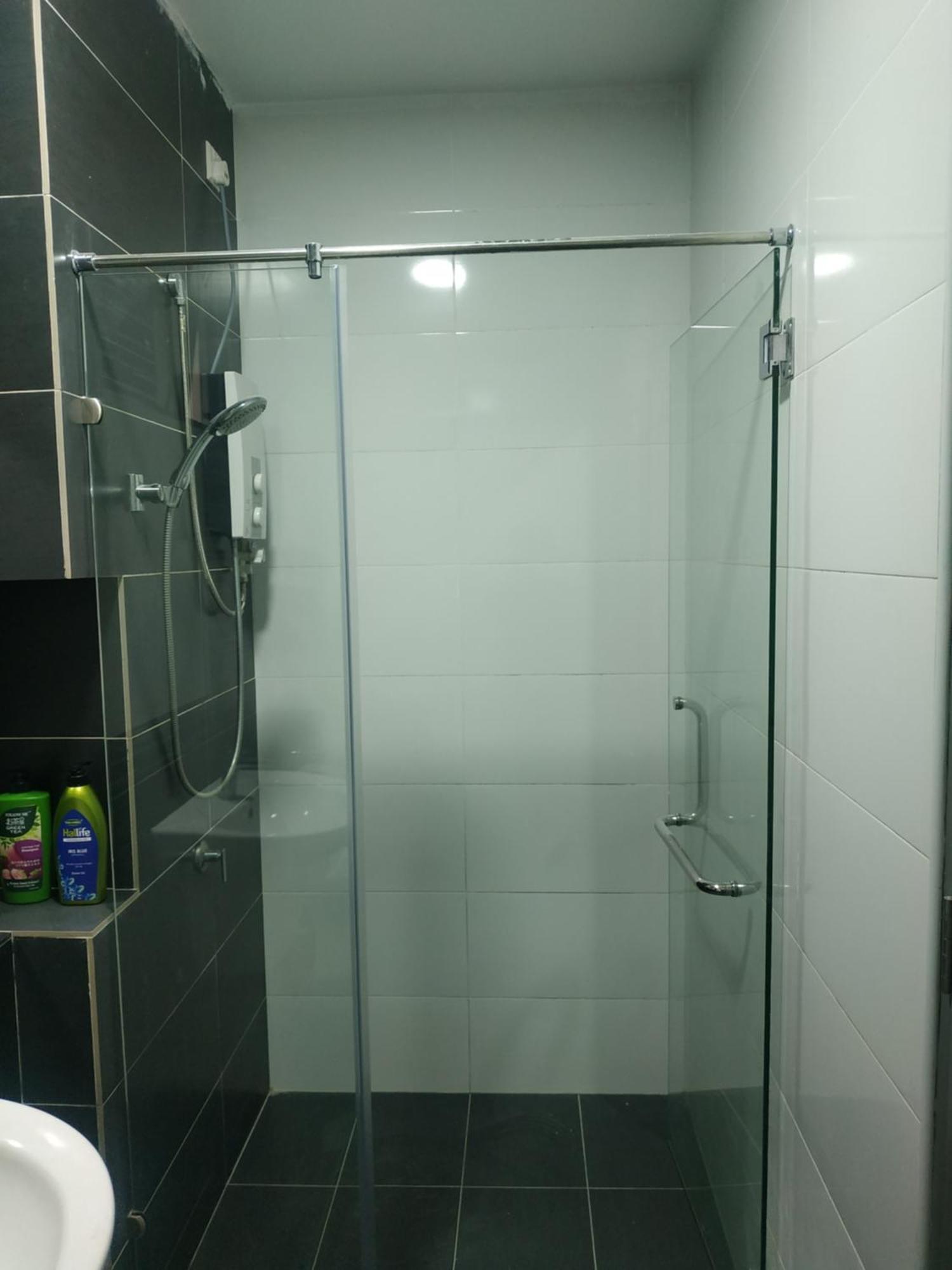 Pangsapuri Citywoods Next To Thistle Hotel,hospital Sultanah Aminah,ciq Custom3km By Yha