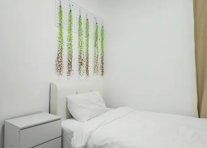 Citywoods Apartment Next To Thistle Hotel,Hospital Sultanah Aminah,Ciq Custom3Km By Yha